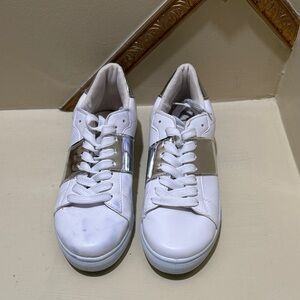 Stylish White Sneakers with Silver Accent